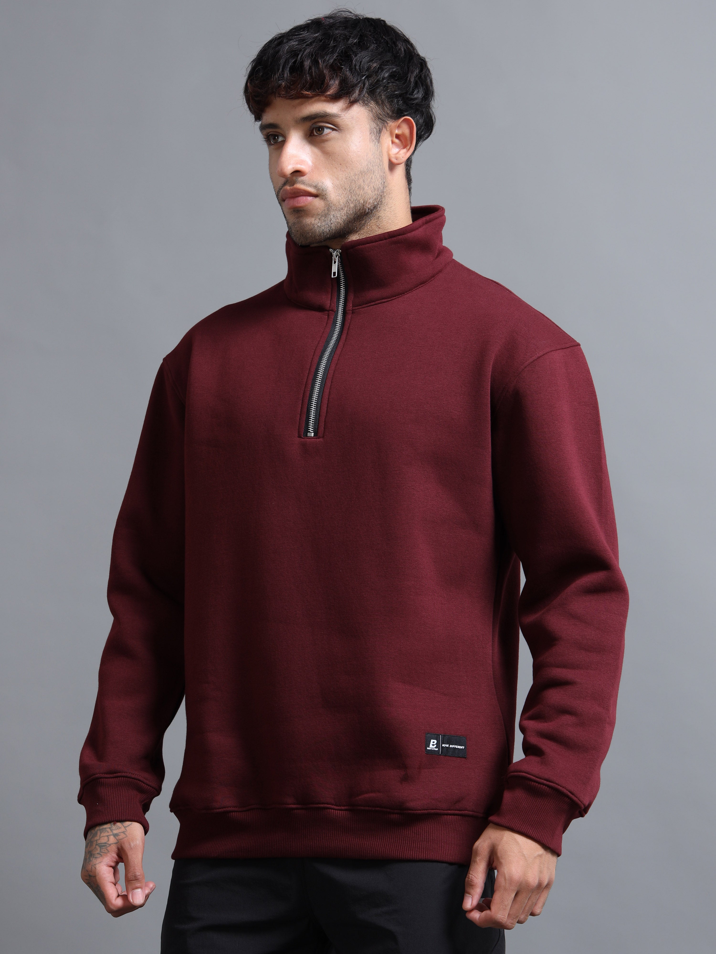 EASE ZIPPER SWEATSHIRT (MAROON)