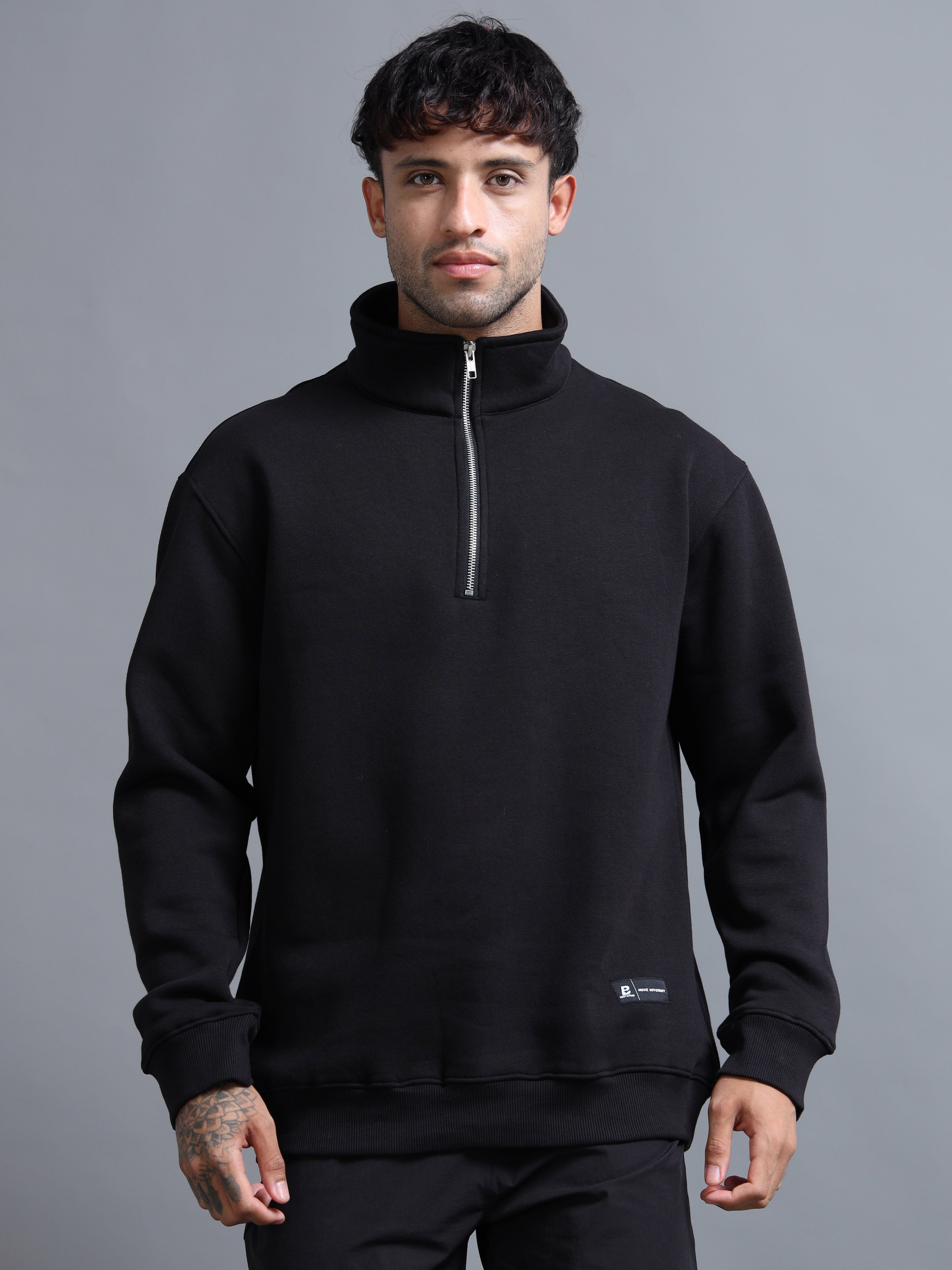 EASE ZIPPER SWEATSHIRT (BLACK)