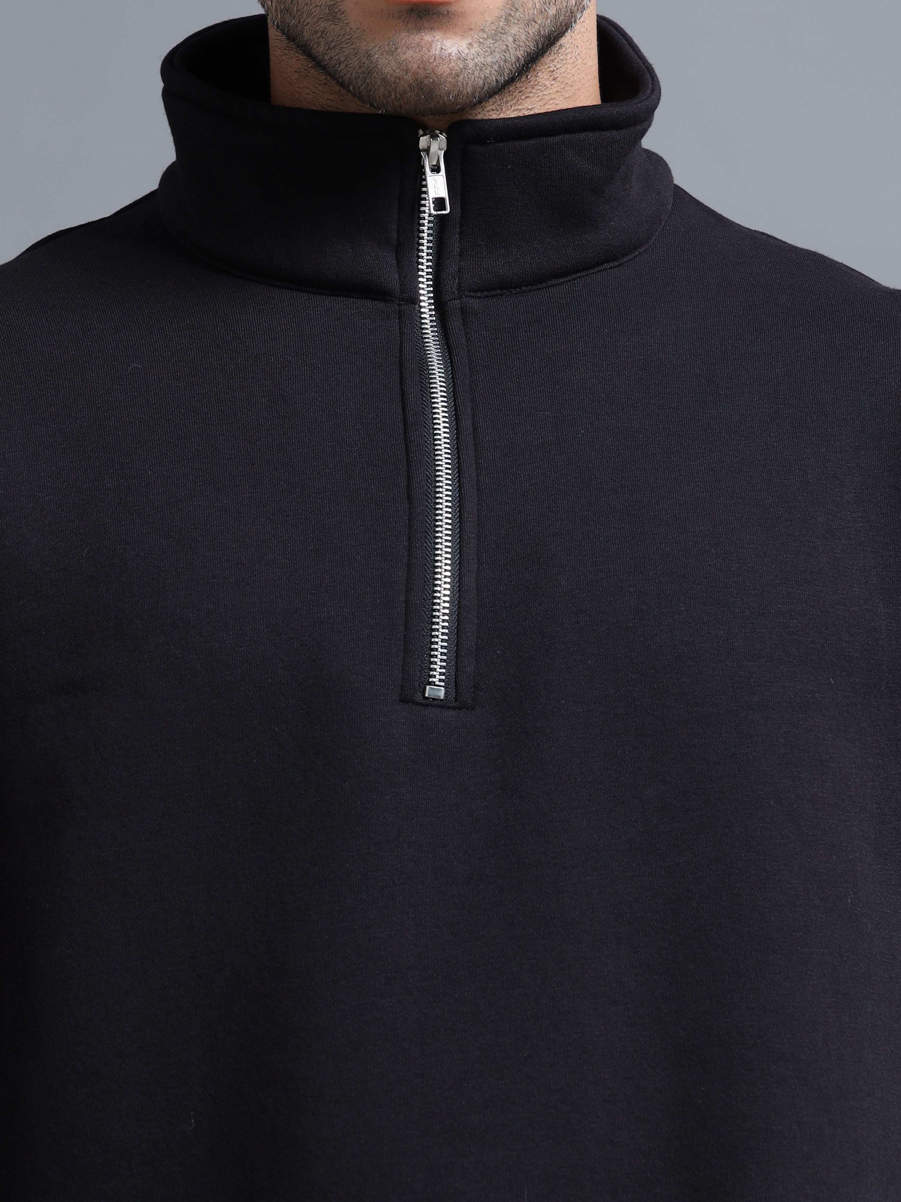 EASE ZIPPER SWEATSHIRT (BLACK)