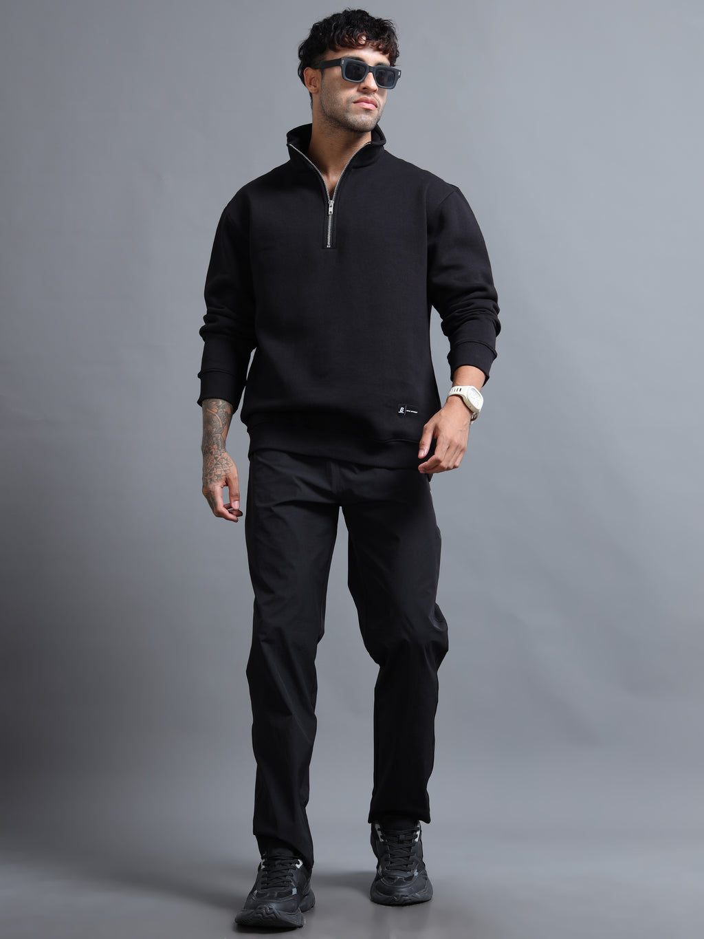 EASE ZIPPER SWEATSHIRT (BLACK)