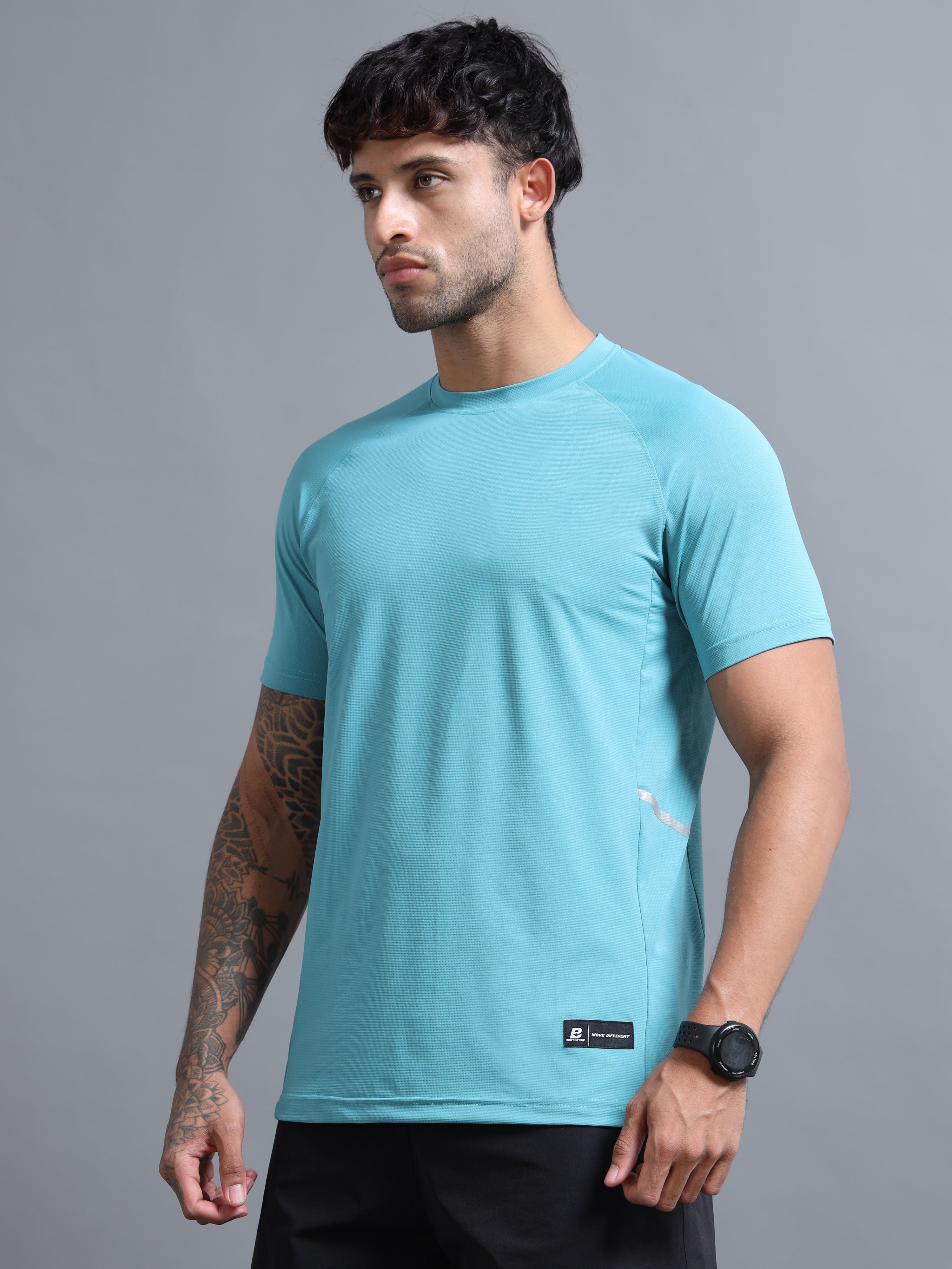 MOVE T-SHIRT (WATERFALL BLUE)