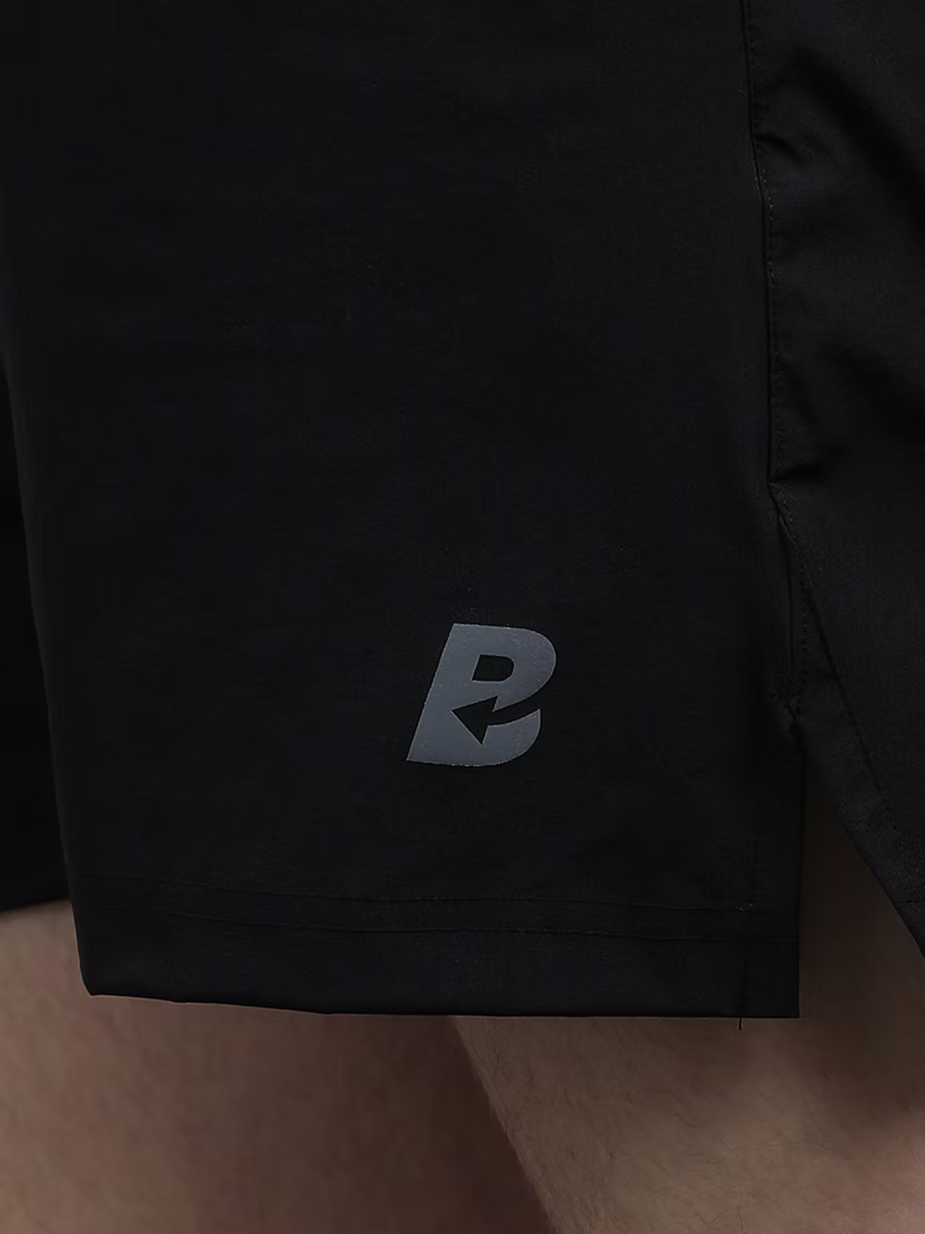 STRIDE SHORTS ( DARK GREY )